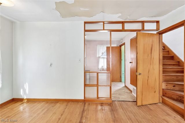 8804 Behrwald Avenue, Brooklyn, OH 44144