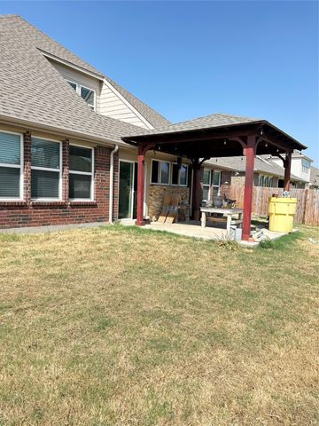 2100 Plamera Lane, Fort Worth, TX 76131