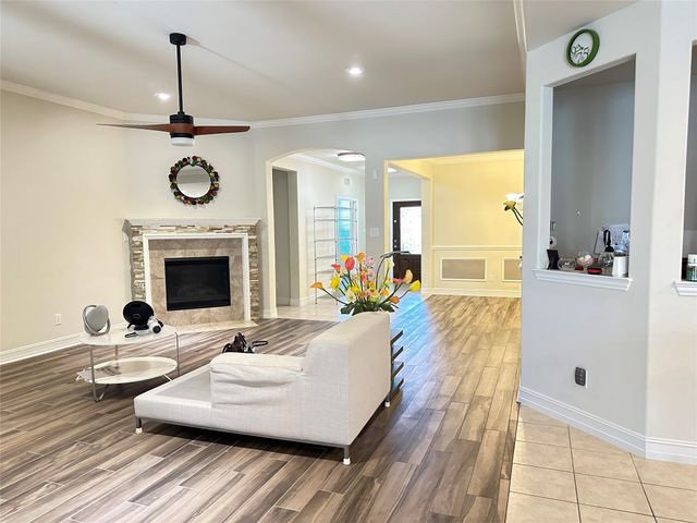 2100 Plamera Lane, Fort Worth, TX 76131