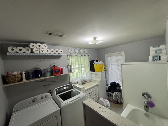 1009 West St, Lebanon, TN 37087