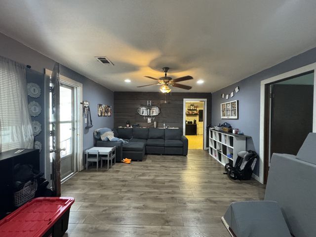 1009 West St, Lebanon, TN 37087