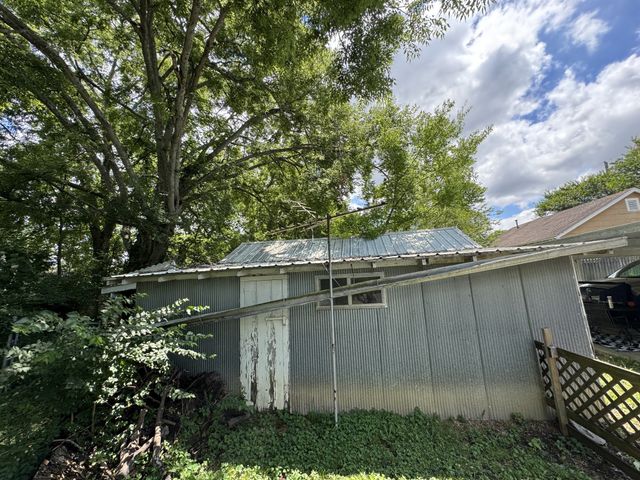 1009 West St, Lebanon, TN 37087