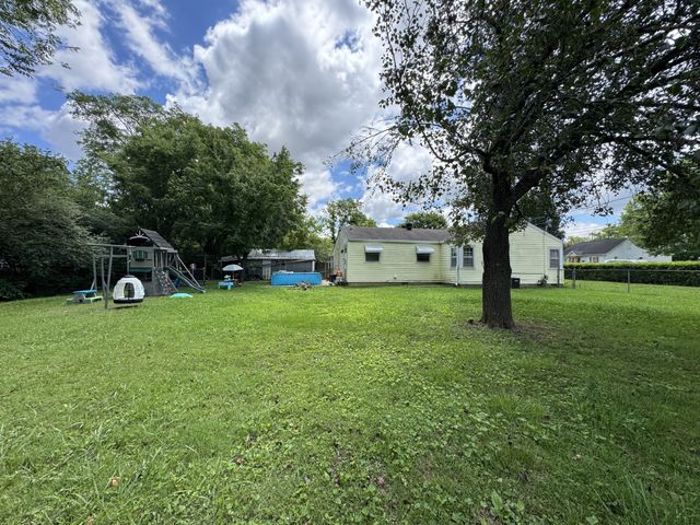 1009 West St, Lebanon, TN 37087
