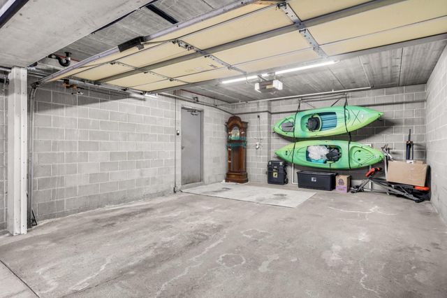 8517 Forestview Lane N, Maple Grove, MN 55369