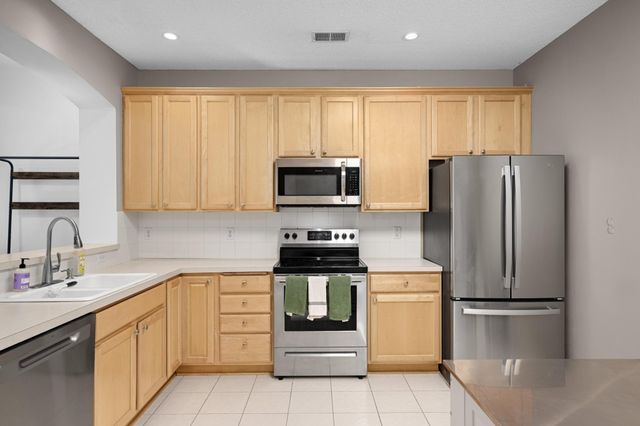 8517 Forestview Lane N, Maple Grove, MN 55369