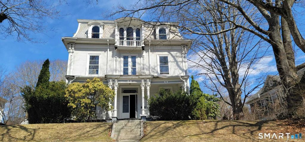 45 McKinley Avenue, Norwich, CT 06360