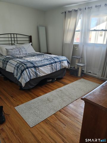 25 Norris Street, Waterbury, CT 06705