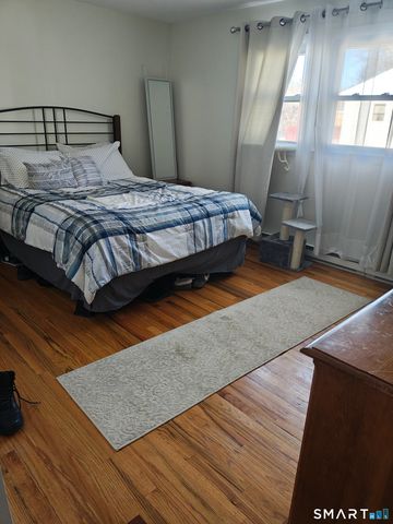 25 Norris Street, Waterbury, CT 06705