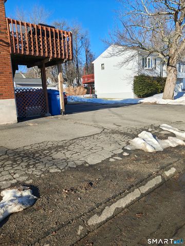 25 Norris Street, Waterbury, CT 06705