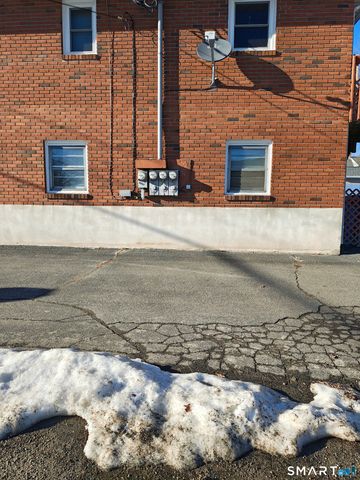 25 Norris Street, Waterbury, CT 06705