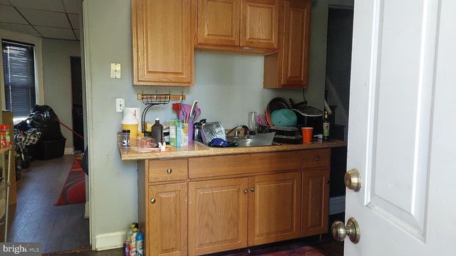 261 HIGHLAND AVE, Trenton, NJ 08618