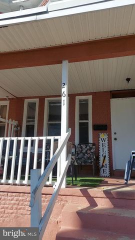 261 HIGHLAND AVE, Trenton, NJ 08618