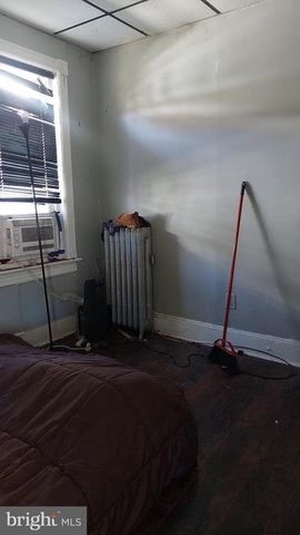 261 HIGHLAND AVE, Trenton, NJ 08618