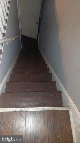 261 HIGHLAND AVE, Trenton, NJ 08618