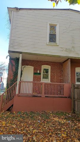 261 HIGHLAND AVE, Trenton, NJ 08618