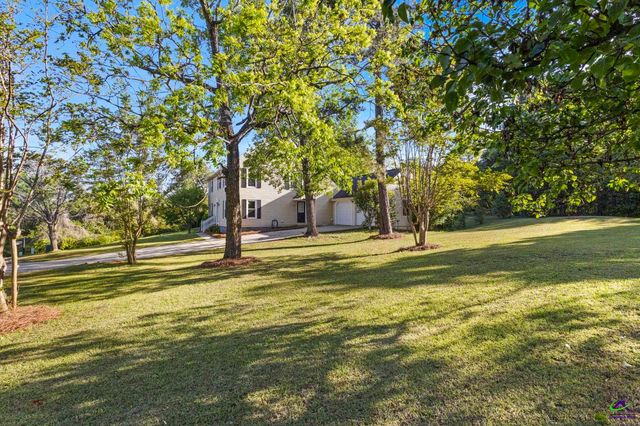 106 S Oaks Lane, Warner Robins, GA 31088
