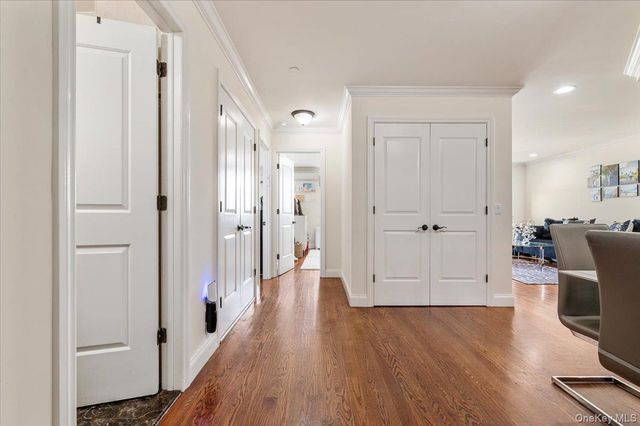 156 Beach 9th Street 4D, Far Rockaway, NY 11691