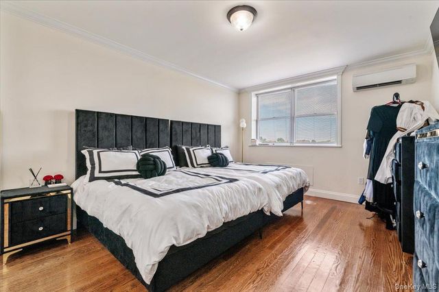 156 Beach 9th Street 4D, Far Rockaway, NY 11691