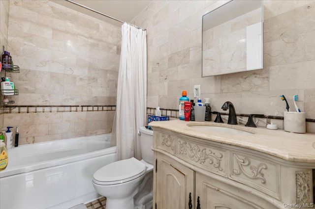 156 Beach 9th Street 4D, Far Rockaway, NY 11691