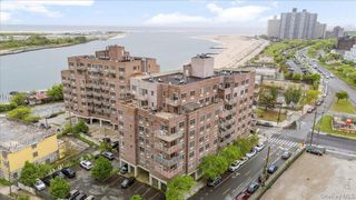 156 Beach 9th Street 4D, Far Rockaway, NY 11691