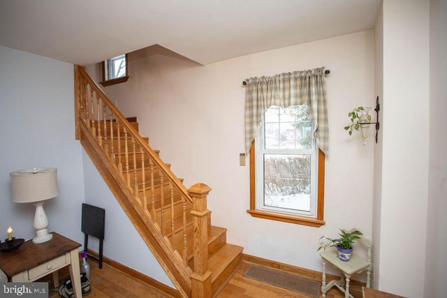 406 WALNUT AVE, Laurel Springs, NJ 08021