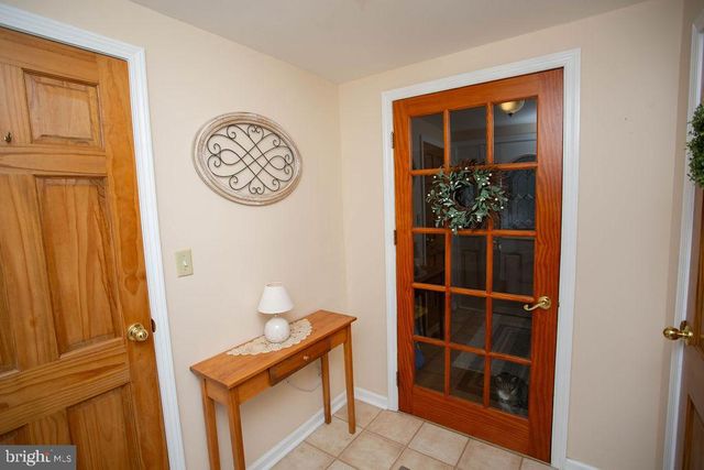 406 WALNUT AVE, Laurel Springs, NJ 08021