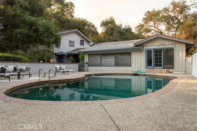 4260 Oak View Road, Santa Ynez, CA 93460