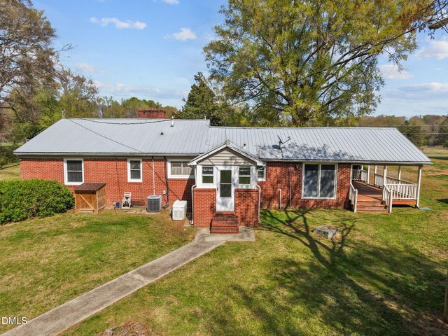 2251 Castle Rock Farm Road, Pittsboro, NC 27312