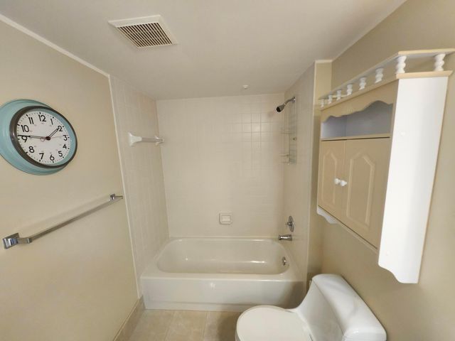 601 SW 142nd Avenue SW 413 Q, Pembroke Pines, FL 33027