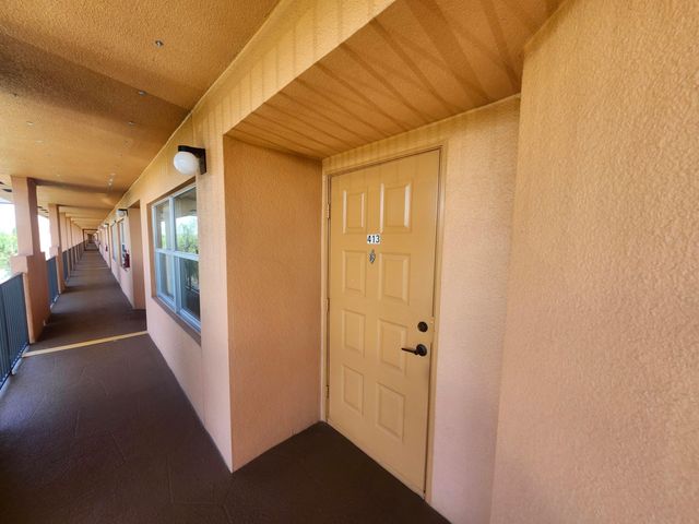 601 SW 142nd Avenue SW 413 Q, Pembroke Pines, FL 33027