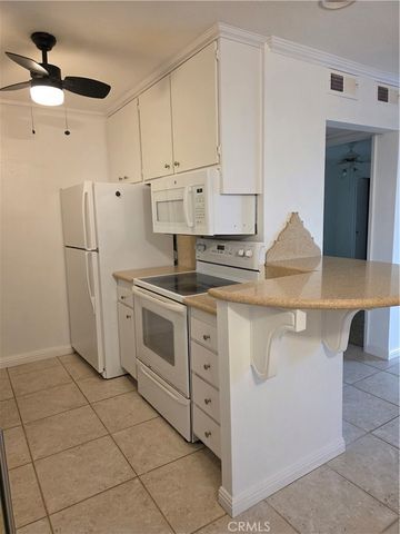 448 N Bellflower Boulevard 101, Long Beach, CA 90814
