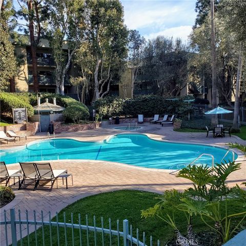 448 N Bellflower Boulevard 101, Long Beach, CA 90814
