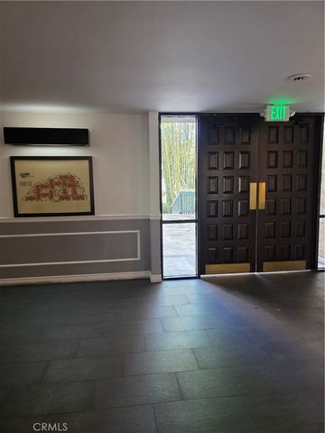 448 N Bellflower Boulevard 101, Long Beach, CA 90814