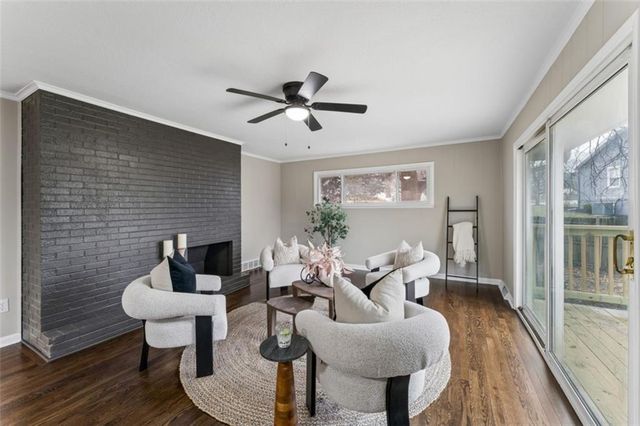 1001 Tam Oshanter Drive, Kansas City, MO 64145