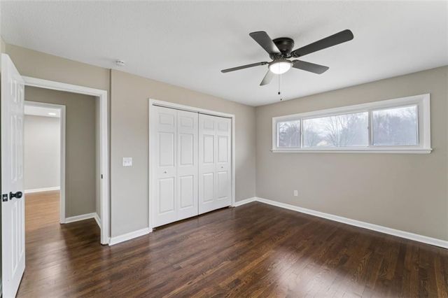 1001 Tam Oshanter Drive, Kansas City, MO 64145