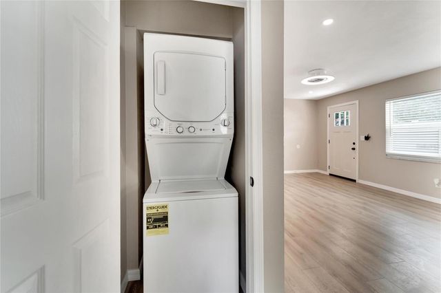 1462 CLEVELAND STREET 1, Clearwater, FL 33755