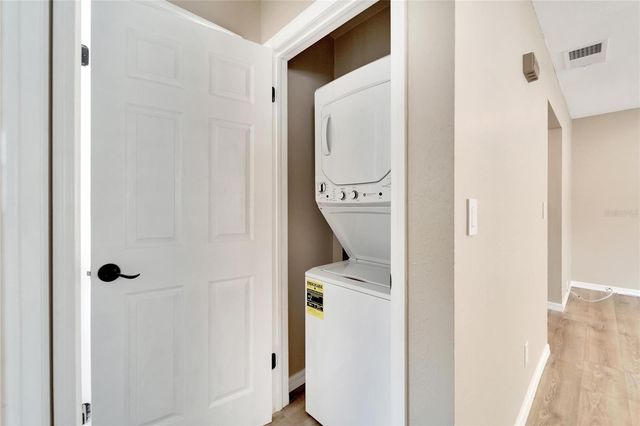 1462 CLEVELAND STREET 1, Clearwater, FL 33755