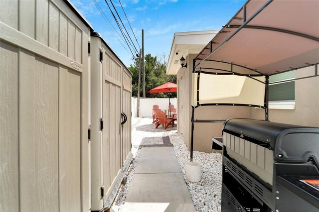 1462 CLEVELAND STREET 1, Clearwater, FL 33755