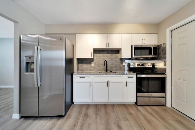 1462 CLEVELAND STREET 1, Clearwater, FL 33755