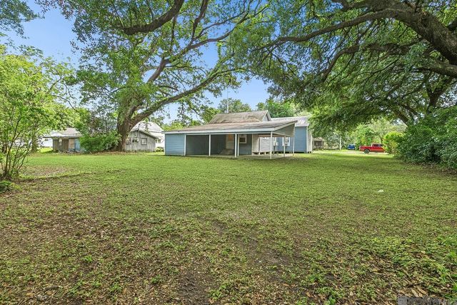2378 Cypress St, Lutcher, LA 70071