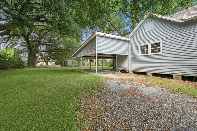2378 Cypress St, Lutcher, LA 70071