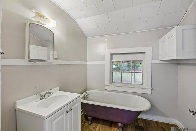 2378 Cypress St, Lutcher, LA 70071