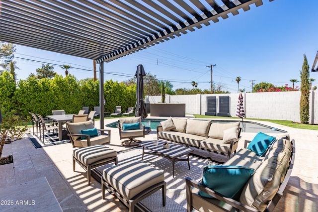 3118 N 42ND Street, Phoenix, AZ 85018