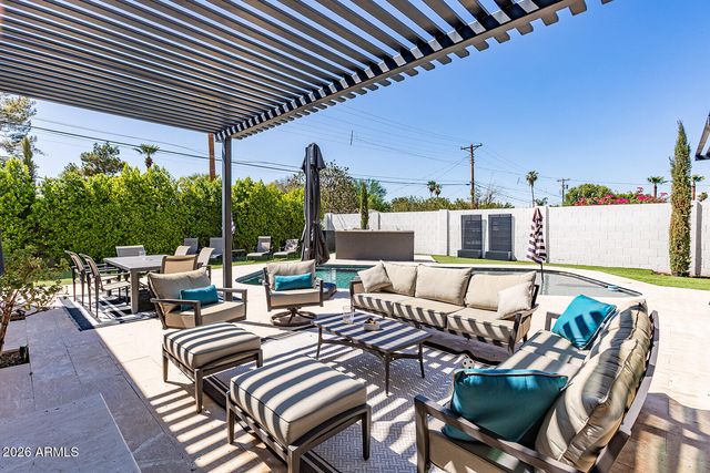 3118 N 42ND Street, Phoenix, AZ 85018