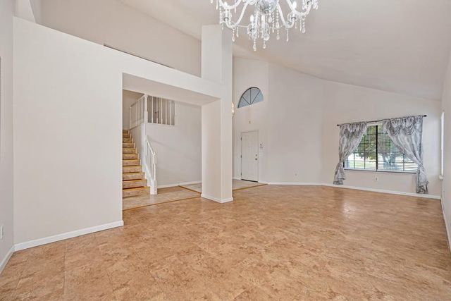 9009 Chaff Ct, Elk Grove, CA 95758