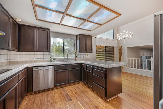9009 Chaff Ct, Elk Grove, CA 95758