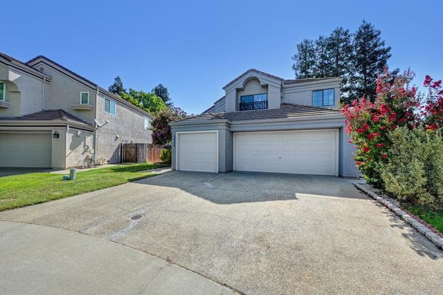 9009 Chaff Ct, Elk Grove, CA 95758