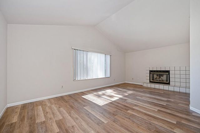9009 Chaff Ct, Elk Grove, CA 95758