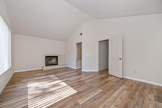 9009 Chaff Ct, Elk Grove, CA 95758