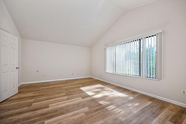 9009 Chaff Ct, Elk Grove, CA 95758